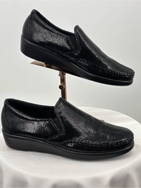 SAS Tripad Comfort Black Slip-on Loafers, Size 8 N